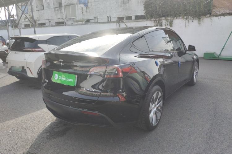 Used Tesla Model Y 2022 Rear-Wheel-Drive Version Exterior 5