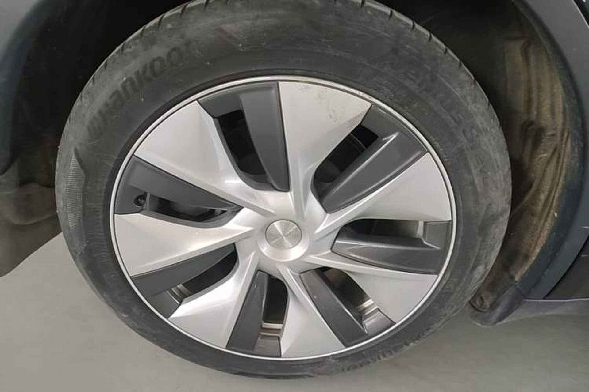 Used Tesla Model Y 2022 Rear-Wheel-Drive Version Exterior 5