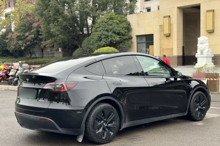 Used Tesla Model Y 2022 Revised Version Rear-Wheel Drive Exterior 5