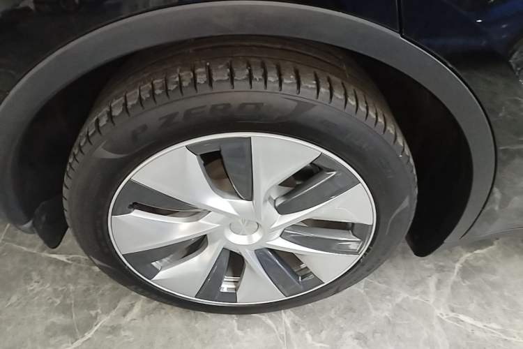 Used Tesla Model Y 2022 Revised Version Rear-Wheel Drive Exterior 5