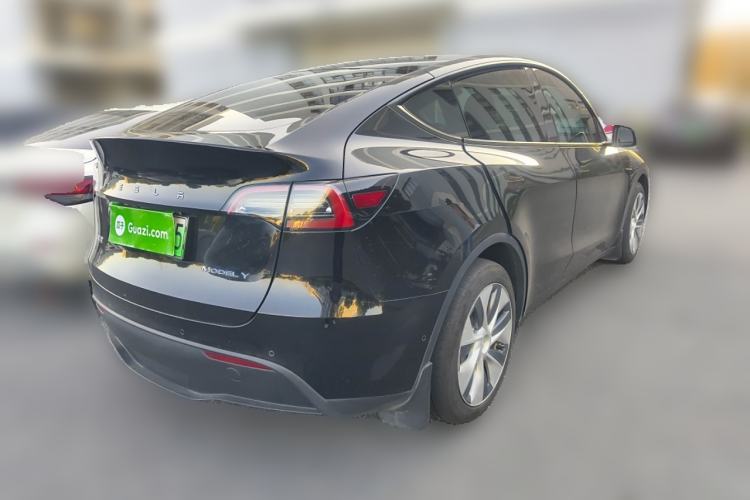 Used Tesla Model Y 2022 Rear-Wheel-Drive Version Exterior 5