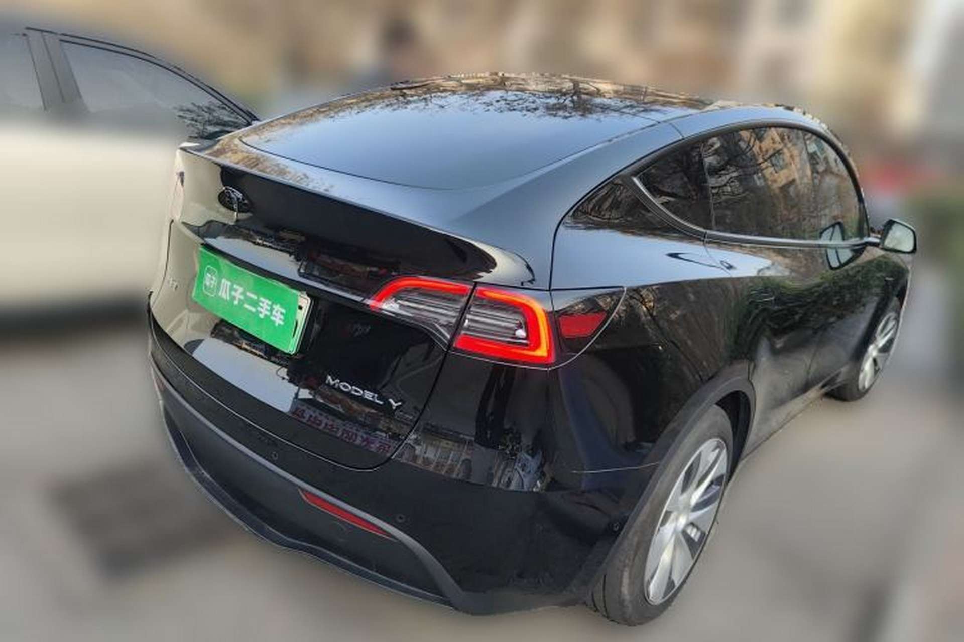 Used Tesla Model Y 2022 Revised Version Rear-Wheel Drive Exterior 5