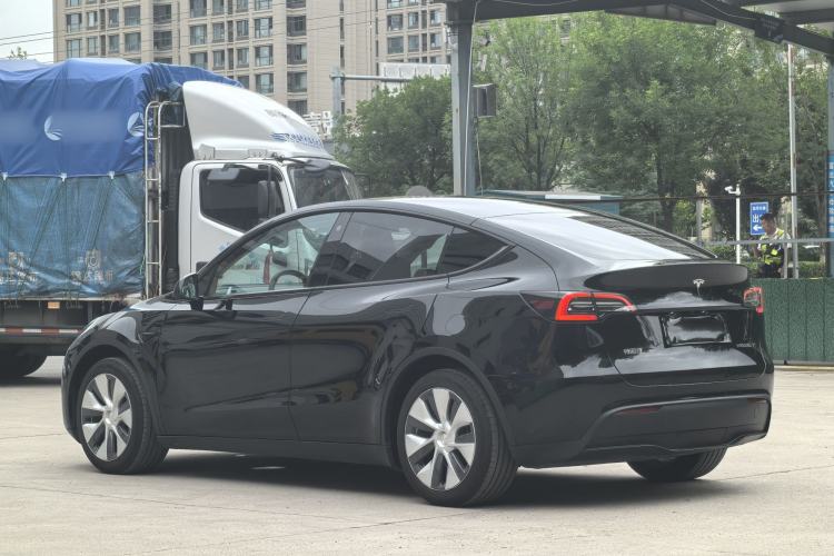 Used Tesla Model Y 2022 Revised Version Rear-Wheel Drive Exterior 5