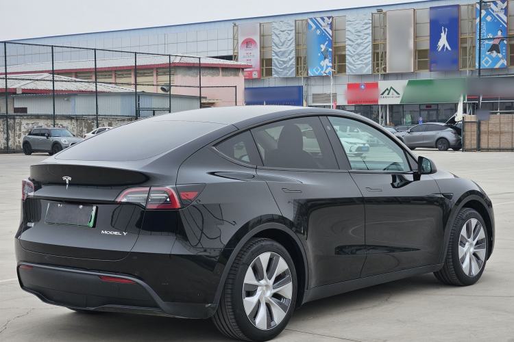 Used Tesla Model Y 2022 Revised Version Rear-Wheel Drive Exterior 5