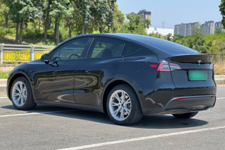Used Tesla Model Y 2022 Revised Version Rear-Wheel Drive Exterior 5