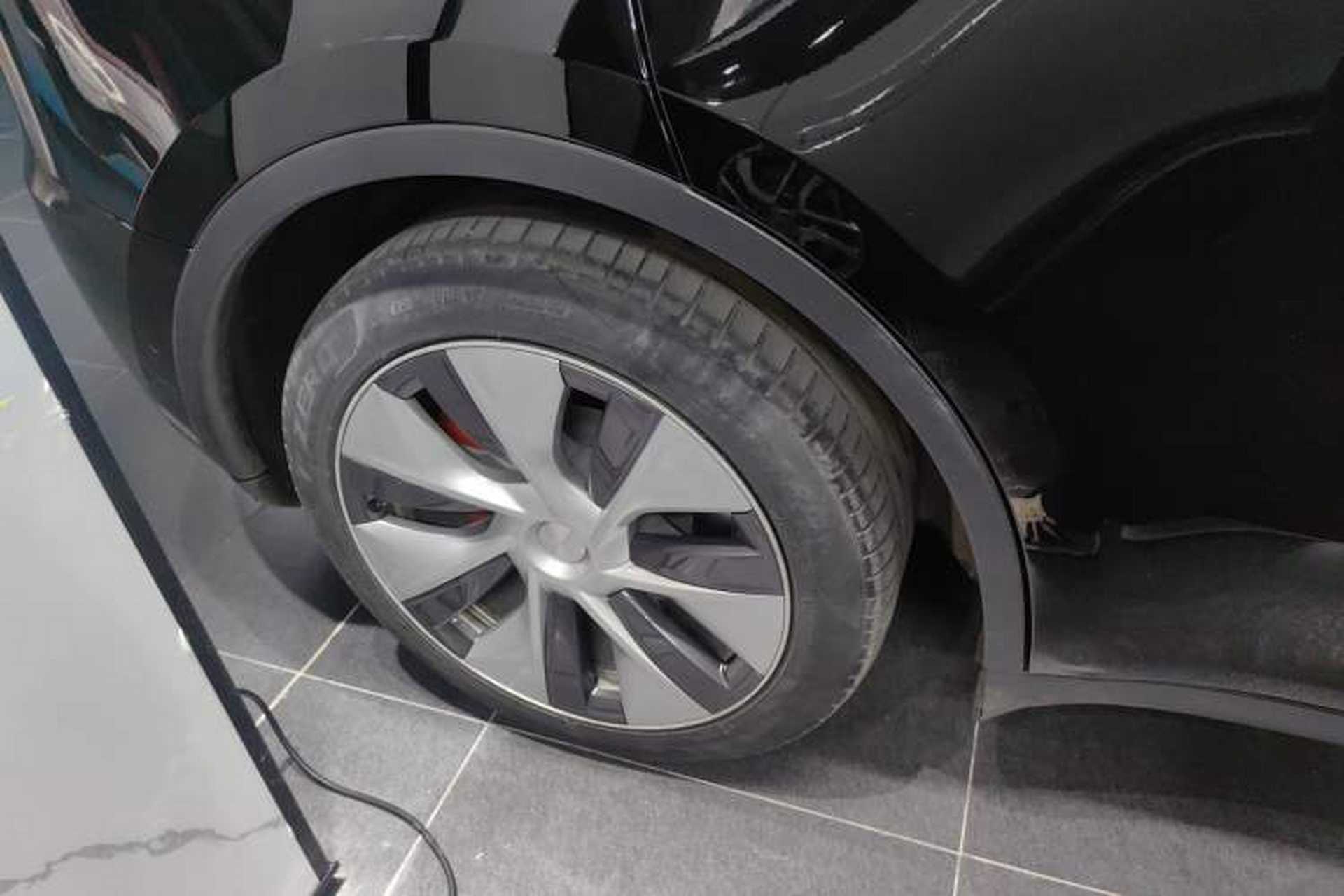 Used Tesla Model Y 2022 Revised Version Rear-Wheel Drive Exterior 5