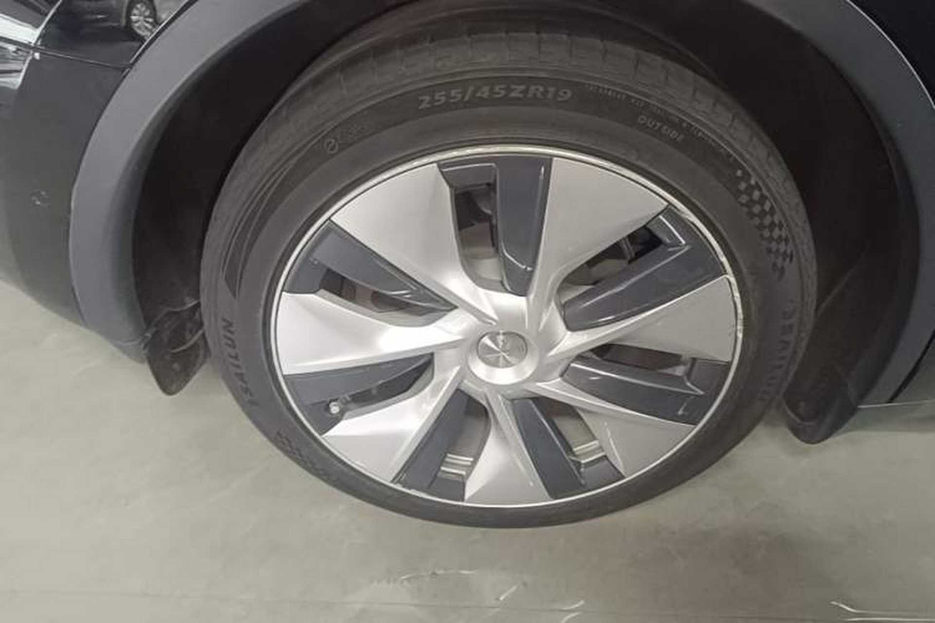 Used Tesla Model Y 2022 Rear-Wheel-Drive Version Exterior 5