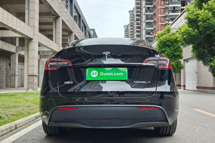 Used Tesla Model Y 2022 Rear-Wheel-Drive Version Exterior 5