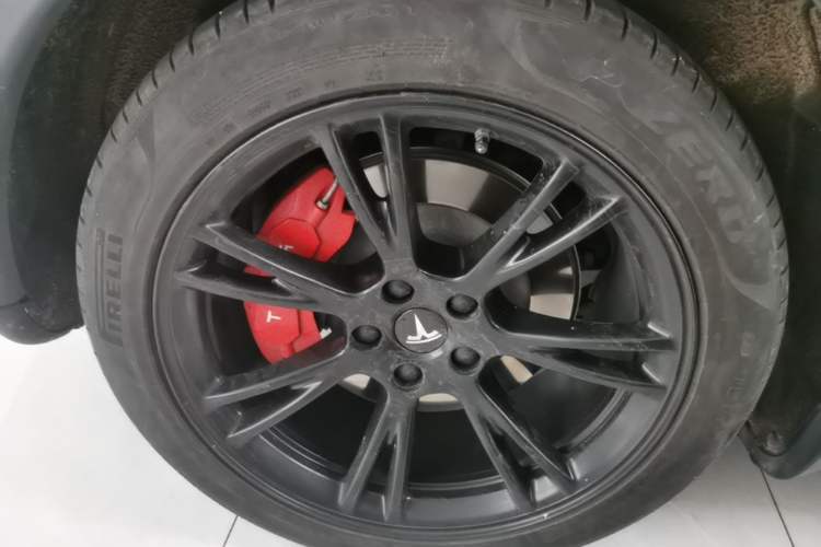 Used Tesla Model Y 2022 Revised Version Rear-Wheel Drive Exterior 5