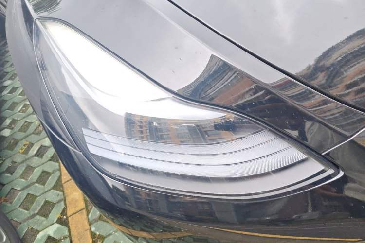 Used Tesla Model Y 2022 Rear-Wheel-Drive Version Exterior 6