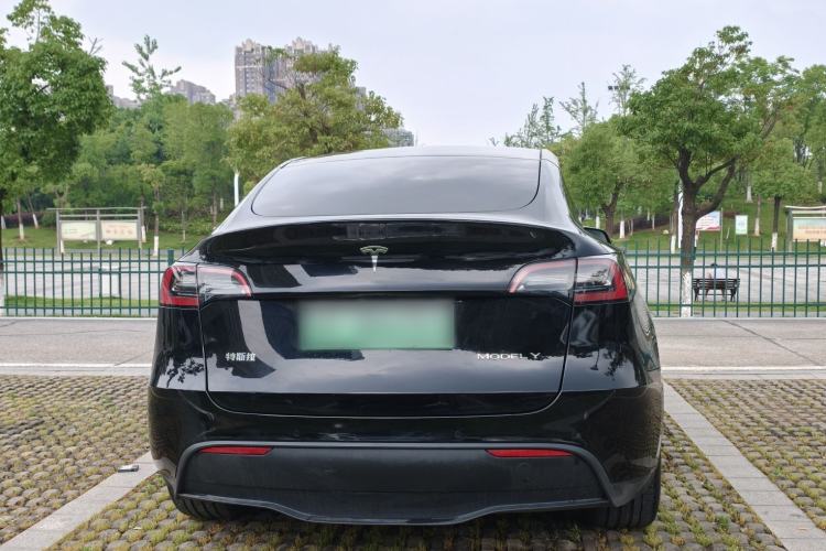 Used Tesla Model Y 2022 Rear-Wheel-Drive Version Exterior 6