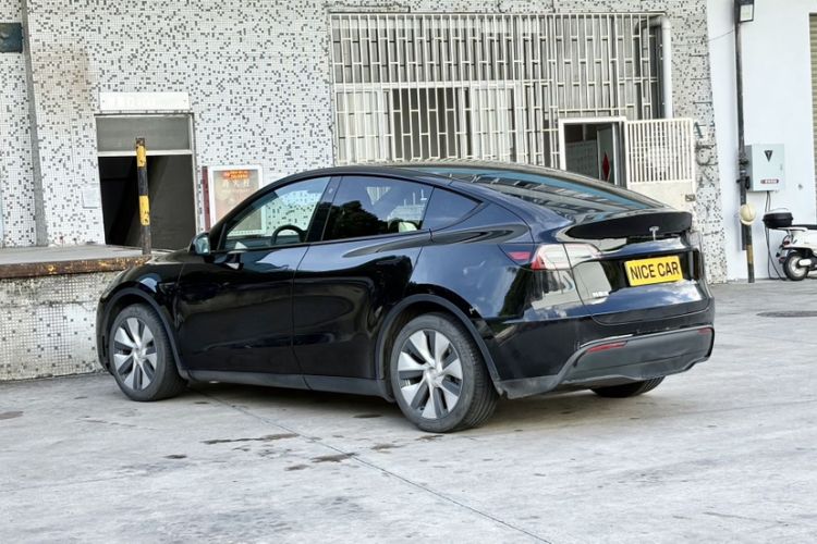 Used Tesla Model Y 2022 Revised Version Rear-Wheel Drive Exterior 6