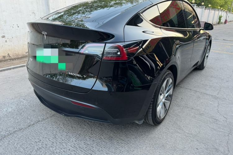 Used Tesla Model Y 2022 Rear-Wheel-Drive Version Exterior 6