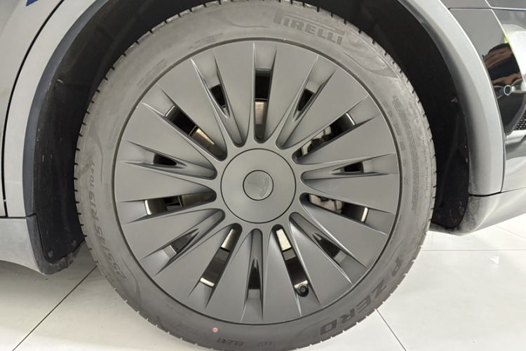 Used Tesla Model Y 2022 Revised Version Rear-Wheel Drive Exterior 6