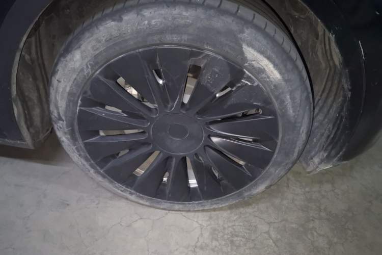 Used Tesla Model Y 2022 Rear-Wheel-Drive Version Exterior 7