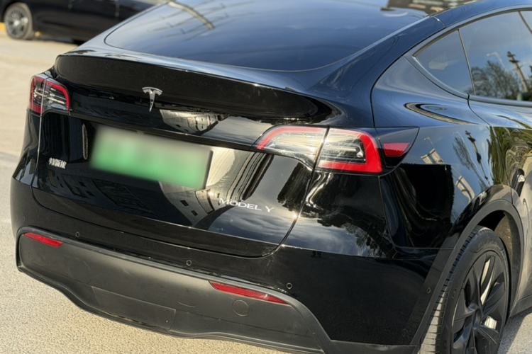 Used Tesla Model Y 2022 Revised Version Rear-Wheel Drive Exterior 7