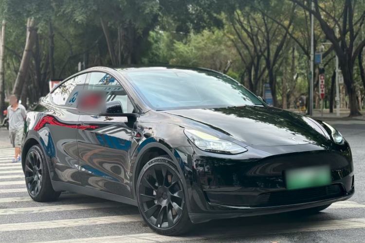 Used Tesla Model Y 2022 Long-Range All-Wheel-Drive Version Exterior 7