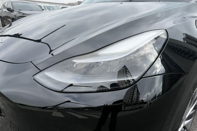 Used Tesla Model Y 2022 Long-Range All-Wheel-Drive Version Exterior 7