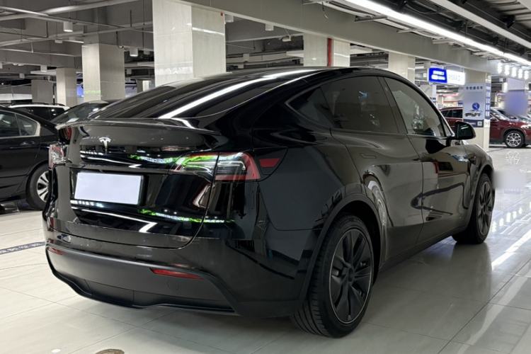 Used Tesla Model Y 2022 Rear-Wheel-Drive Version Exterior 7