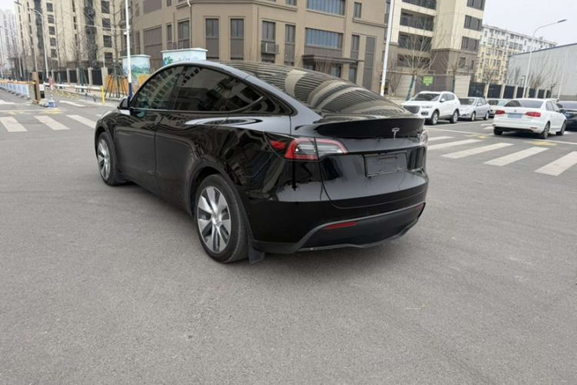 Used Tesla Model Y 2022 Rear-Wheel-Drive Version Exterior 7
