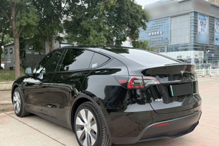 Used Tesla Model Y 2022 Rear-Wheel-Drive Version Exterior 7