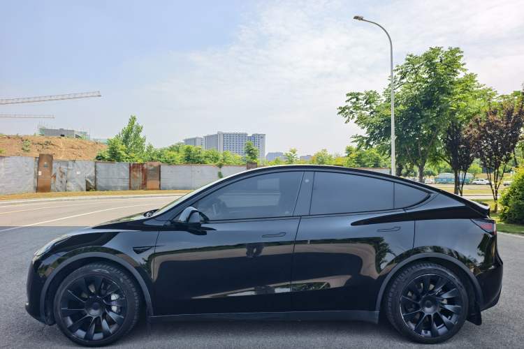 Used Tesla Model Y 2022 Revised Version Rear-Wheel Drive Exterior 7