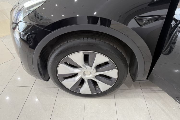 Used Tesla Model Y 2022 Revised Version Rear-Wheel Drive Exterior 8