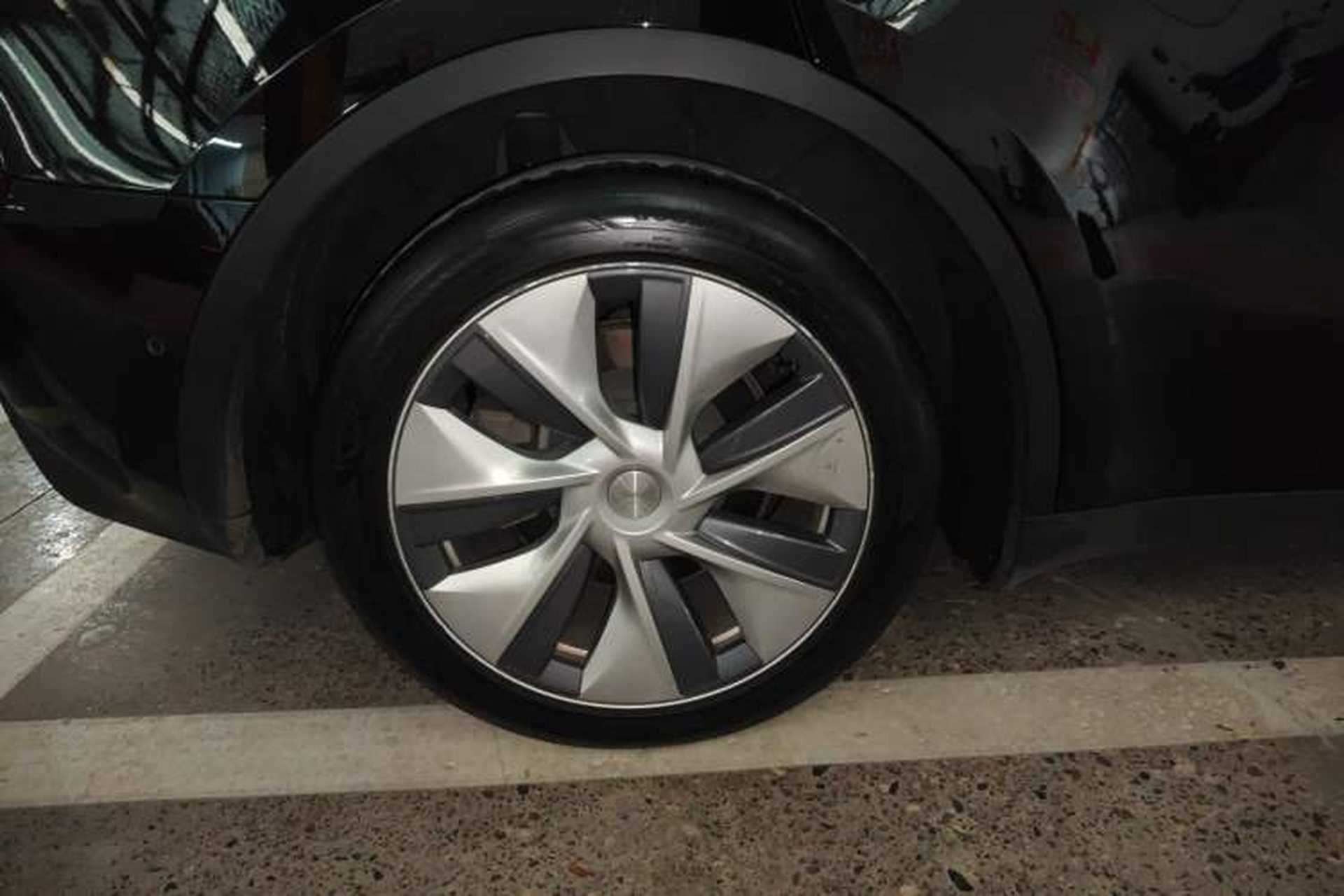 Used Tesla Model Y 2022 Rear-Wheel-Drive Version Exterior 8