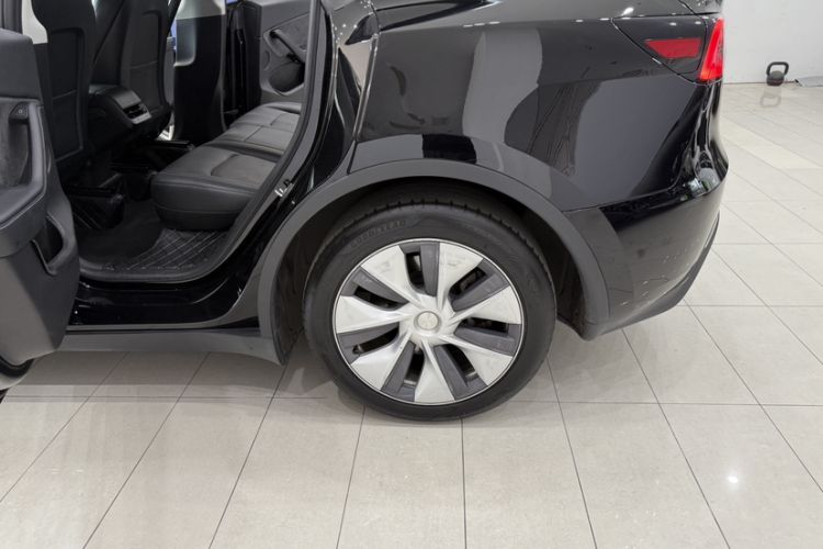 Used Tesla Model Y 2022 Revised Version Rear-Wheel Drive Exterior 9