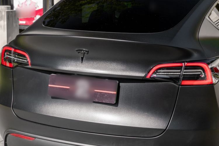 Used Tesla Model Y 2022 Revised Version Long-Range All-Wheel Drive Exterior 9