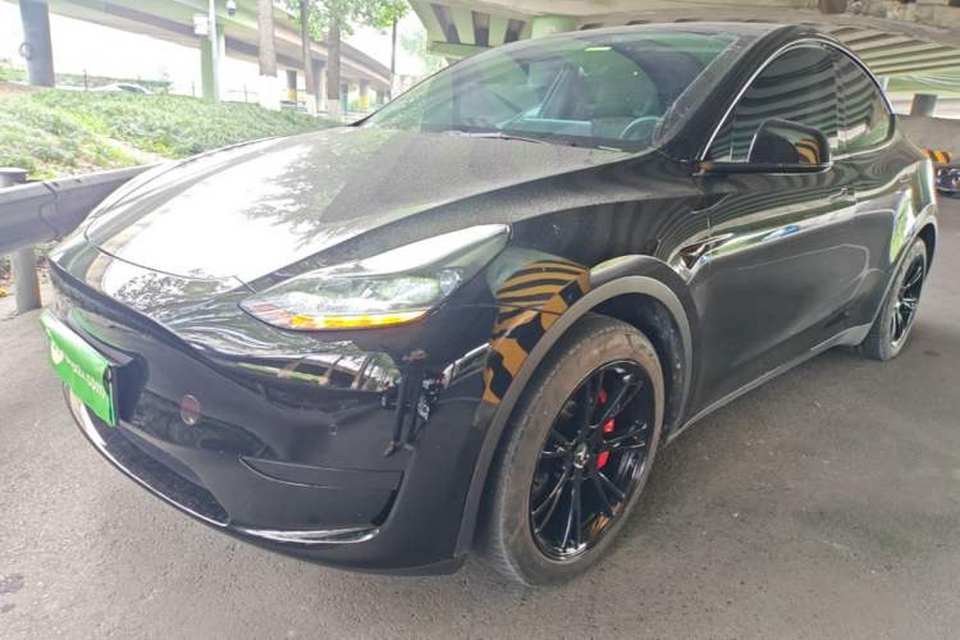 Tesla Model Y 2022