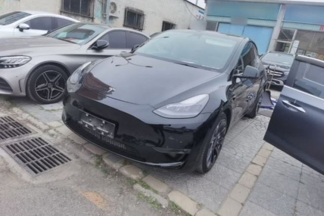 Used Tesla Model Y 2022 Performance High-Performance All-Wheel-Drive Version