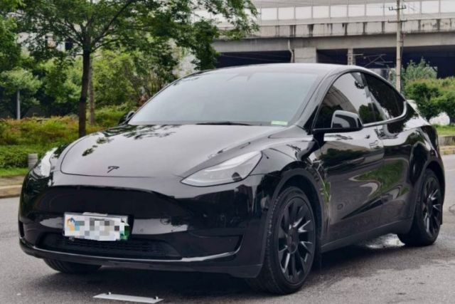 Used Tesla Model Y 2022 Rear-Wheel-Drive Version