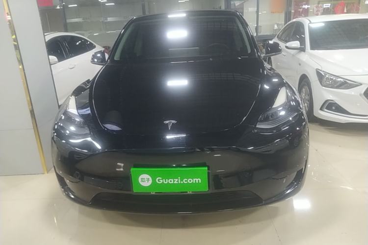 Used Tesla Model Y 2022 Rear-Wheel-Drive Version Front