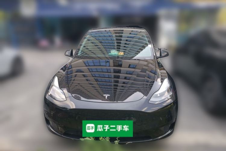 Used Tesla Model Y 2022 Rear-Wheel-Drive Version Front