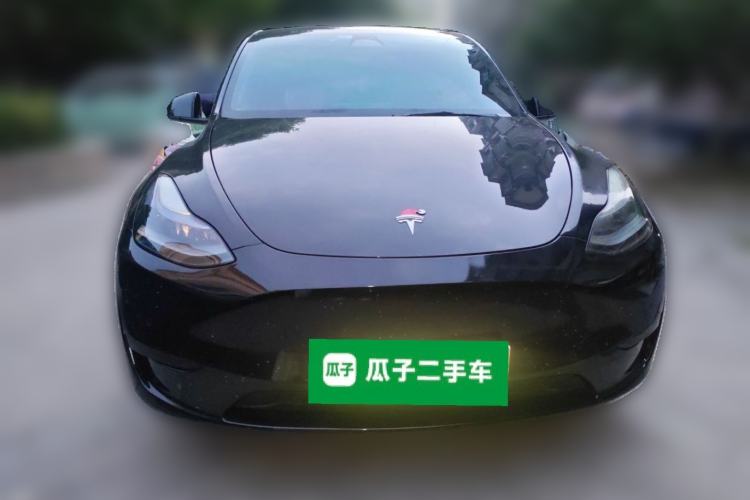 Used Tesla Model Y 2022 Rear-Wheel-Drive Version Front