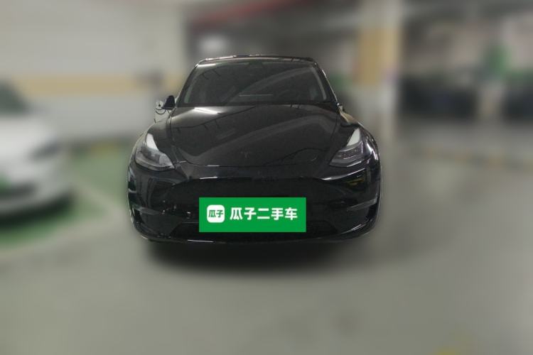 Used Tesla Model Y 2022 Long-Range All-Wheel-Drive Version Front