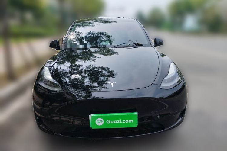 Used Tesla Model Y 2022 Rear-Wheel-Drive Version Front