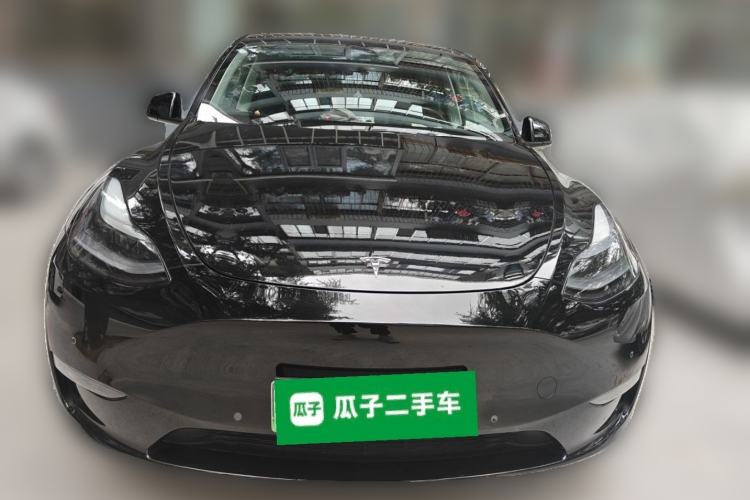 Used Tesla Model Y 2022 Long-Range All-Wheel-Drive Version Front