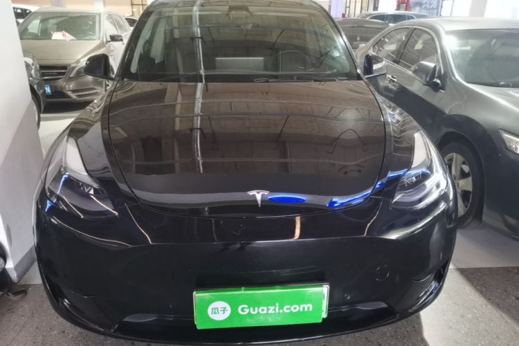 Used Tesla Model Y 2022 Rear-Wheel-Drive Version Front