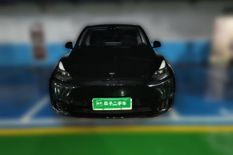 Used Tesla Model Y 2022 Rear-Wheel-Drive Version Front