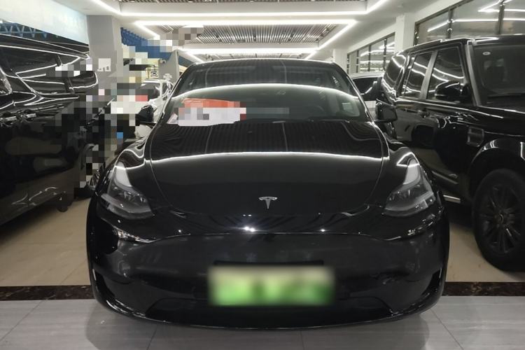 Used Tesla Model Y 2022 Rear-Wheel-Drive Version Front