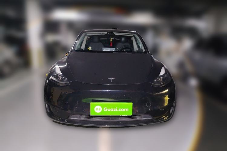 Used Tesla Model Y 2022 Rear-Wheel-Drive Version Front