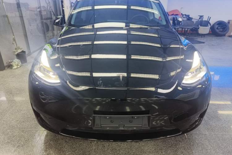 Used Tesla Model Y 2022 Performance High-Performance All-Wheel-Drive Version Front