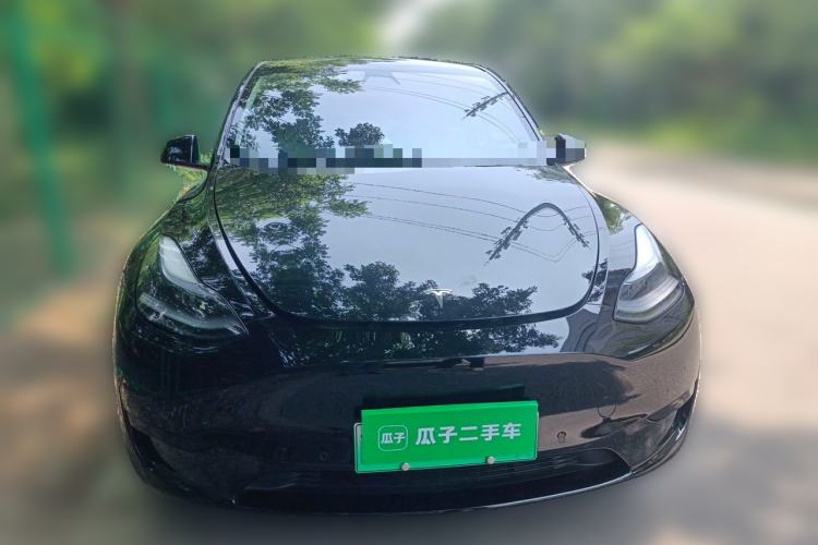 Used Tesla Model Y 2022 Rear-Wheel-Drive Version Front
