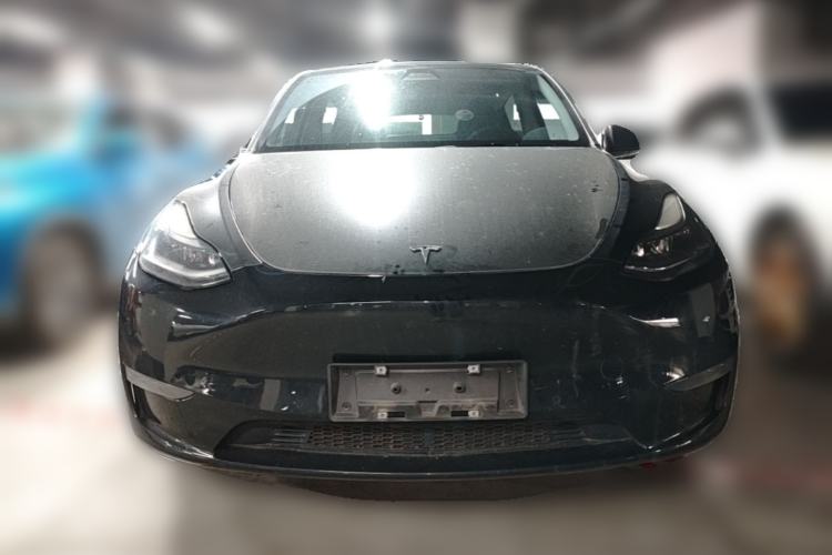 Used Tesla Model Y 2022 Long-Range All-Wheel-Drive Version Front