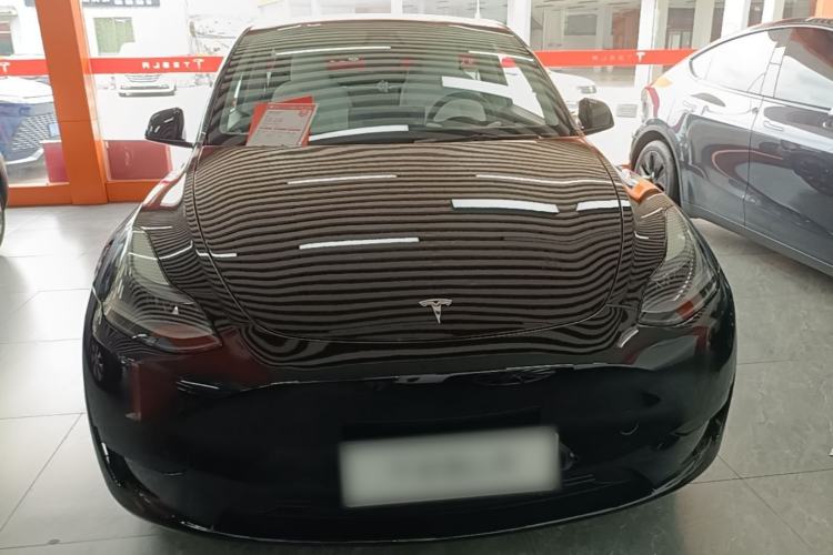 Used Tesla Model Y 2022 Rear-Wheel-Drive Version Front