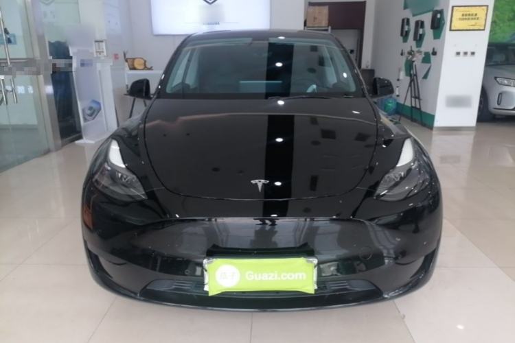 Used Tesla Model Y 2022 Rear-Wheel-Drive Version Front