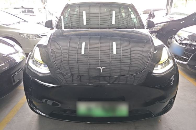 Used Tesla Model Y 2022 Rear-Wheel-Drive Version Front