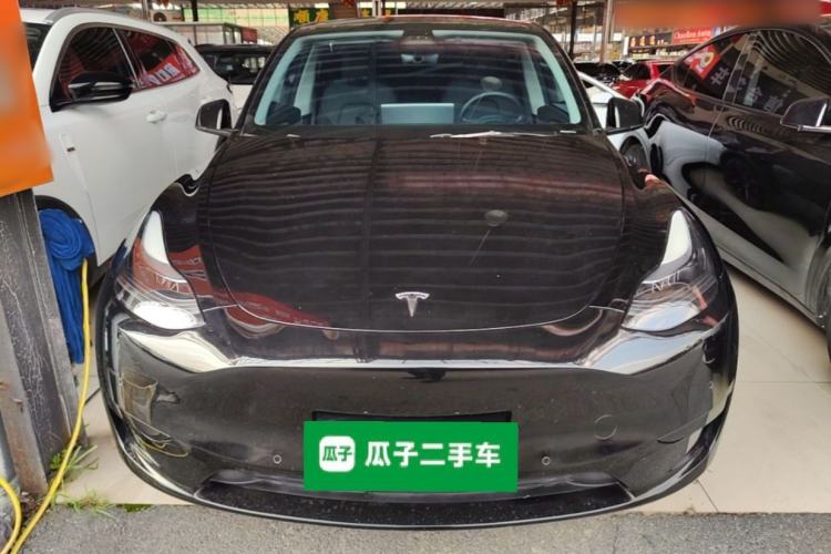 Used Tesla Model Y 2022 Rear-Wheel-Drive Version Front
